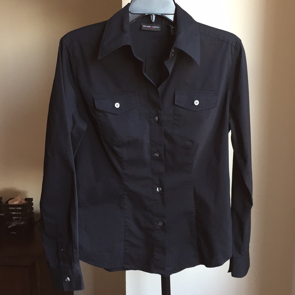 3/$35 NY&CO casual top